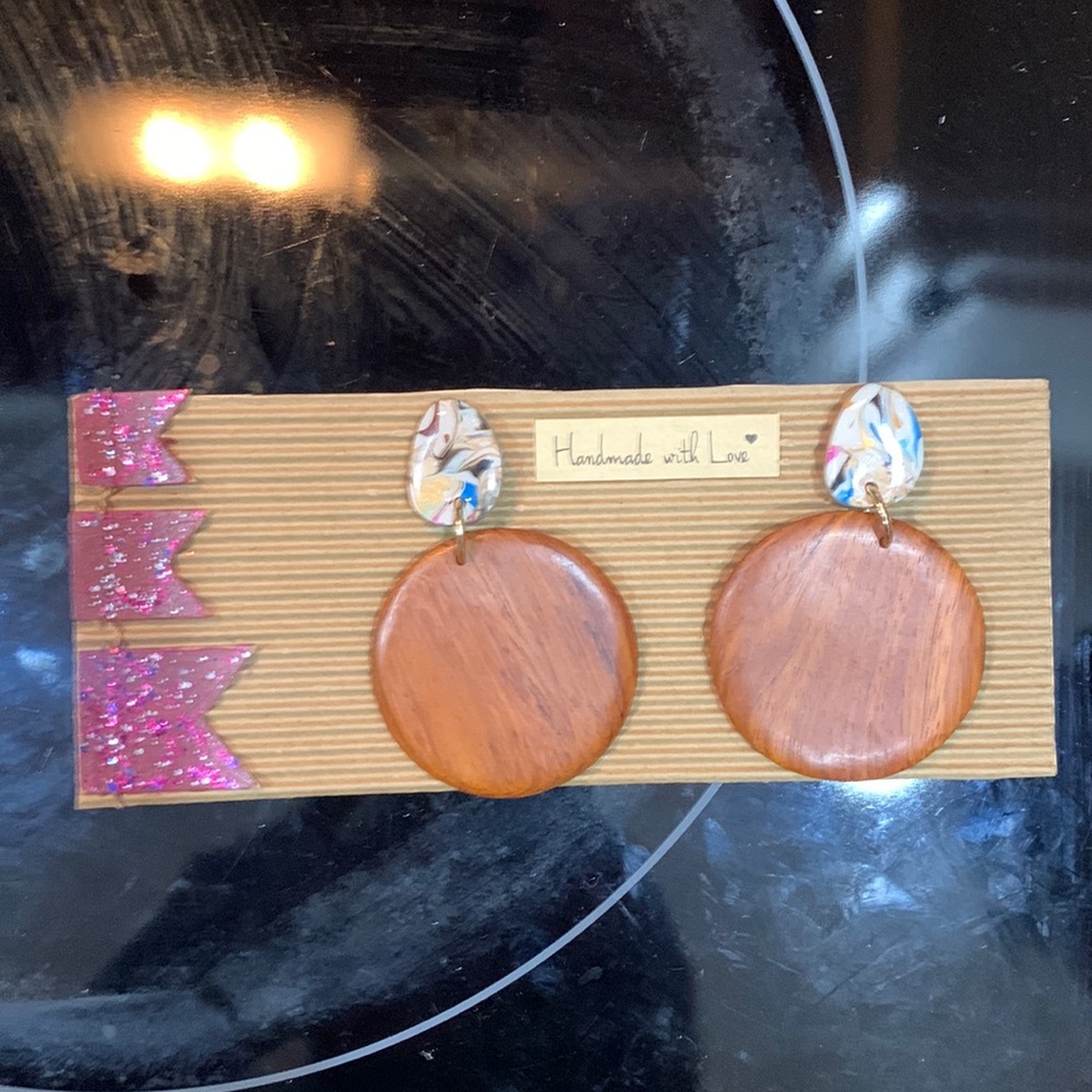 Ear rings